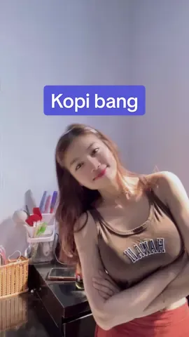 Tau kan kenapa kopinya manis 🤏🏻 #kopi #coffee 