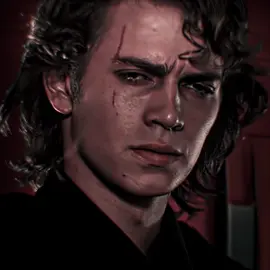 I couldn't miss this trend with the hottest man in the galaxy. #anakinskywalker #darthvader #anakinskywalkeredit #starwars #starwarsfyp #starwarstiktok #starwarsedit #anakinskywalkeredits #haydenchristensen #haydenchristensenedit 