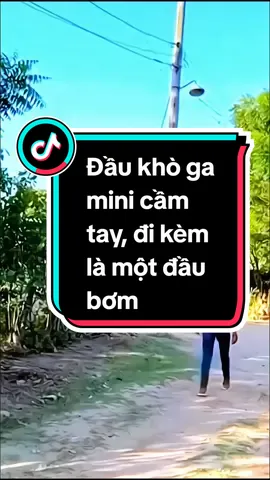 Khò cầm tay 1 tia, đi kèm là một đầu bơm, chất liệu là kim loại dài 20cm. #khogamini #daukhoga #daukhogas #daukhogasmini #daukhogascamtaymini 