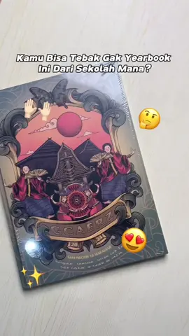 Kira-kira dari sekolah kamu gak nih? Coba comment deh, biar orang-orang tau yearbook kamu bisa sekeren ini!🤭 #pastijadi #loonart #loonartindonesia #loonartmedia #bukutahunan #yearbook #bukutahunansekolah #reviewyearbook #unboxingyearbook #review #unboxing #angkatan2024 #sman10makassar #fyp #viral 