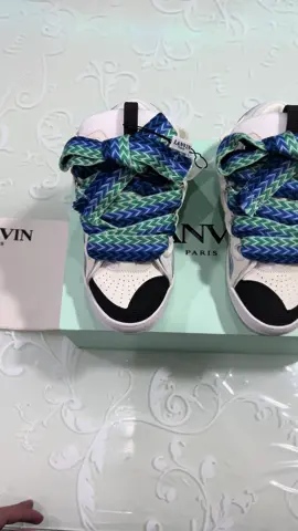 LANVIN 😍❄️🤤 #andiamoneiperte #stopmotiontrend #cosang #jbalvin #lanvincelesti #lanvinblu #pinterest #blue 