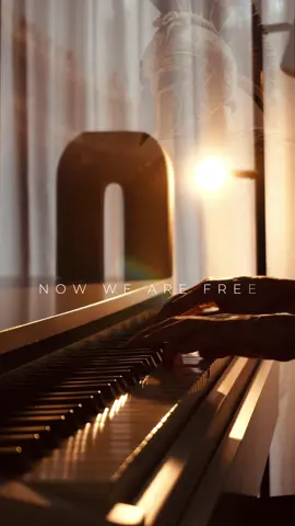 My name is Maximus Decimus Meridius, commander of the Armies of the North […] Now We Are Free @Hans Zimmer  #piano #pianomusic #gladiator #maximus #freedom #peace #peacefulpiano #romanticpiano #susnet #melody #pianocover #inspiration #vibe #calm #relax #fyp #foryoupage #viralvideo #reelsmusic #cinematpgraphy #orchestra #dlaciebie