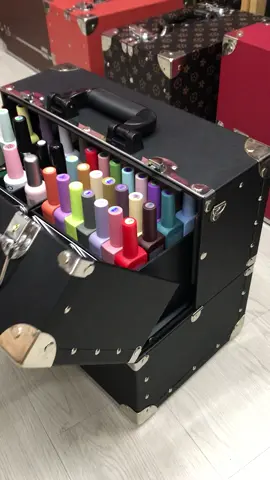 Thành công bắt đầu từ việc sắp xếp đồ nghề làm nail một cách chuyên nghiệp 💅🏻 #linhshopvn #linhshop #copdungdonail #copnail #phukiennail #hamaca #ls37 #copnailmi #copmakeup #coptrangdiem #copdungmypham 