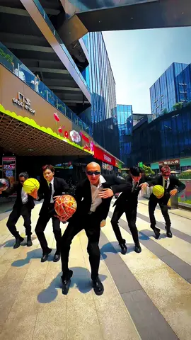 Tâng bóng với điệu nhảy làng lá #hqcos #xuhuong #trend #dieunhaylangla #chinese #dance #naruto #ナルト #火影忍者 #科目三 