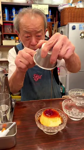 世界でプリン仙人と呼ばれるマスターの作る絶品プリン🍮#東京グルメ #japanesefood #tiktokfood  📍ヘッケルン 東京都港区西新橋1-20-11 安藤ビル1S