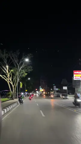 Malam Kota Raja  #fyp #fypシ #platktiniboss #tenggarong_kaltim #kutaikartanegara #masukberandafyp #xcbayz #platkt 