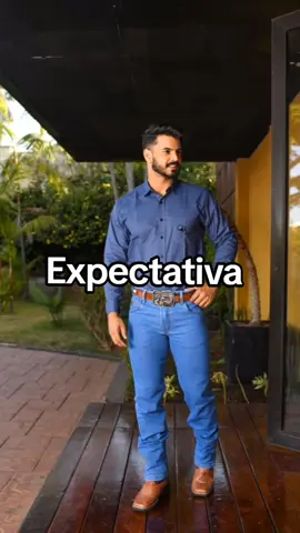 Versão masculina dos agrolook 🤡🤌 #campo #cowtry #agroboy #fazenda #roça #caipira 