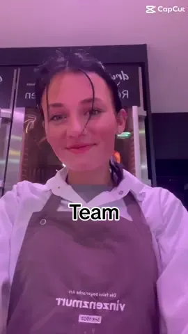 Unser Team aus der vinzenzmurr Filiale Gerner Straße 19 🎉🥩🥓🍗 • #vinzenzmurr #trend #fleisch #steak #munichfood #munich #metzgerhandwerk #metzger #Metzgerei #Ausbildung #spaß