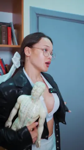 Плохая училка😂😀