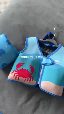 This life vest is perfect for toddlers! (15% OFF code WelcomeKids) #toddlerswim #toddlerswimming #toddler #toddlersoftiktok #toddlermom #poolmusthaves #amazonfinds #amazonmusthaves #summeressentials #MomsofTikTok #momlife #foryou #gogokids #lifevest 