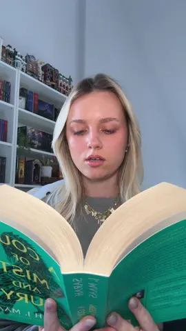 Never ‘it’s just a character’ me 🙅🏼‍♀️ #books #BookTok #acotar #tbr 