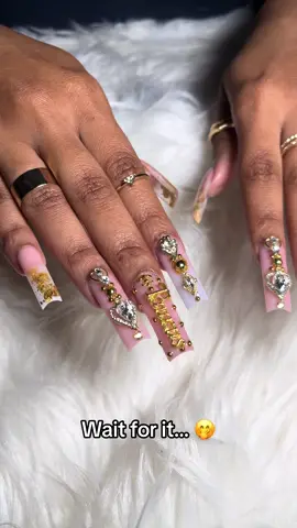 Taurus Season ♉️ 🔥#fyp#fypシ゚viral #nails #freestylenails #phillytiktok #phillynailtech #nailtech #transition #glownails 