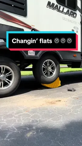 Never travel without this safety belt!! 🙌🦺🛞 #camco #flattire #rvflattire #rvliving #rvlife #traileraid #curvedtraileraid 