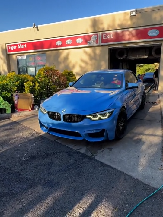 I was driving my BMW M4 Competition going to get a carwash and film a POV drive when I came across a homeless person digging and eating food from the trash. No one seemed to help out so I offered and bought him food while I was waiting for my car to get washed ❤ #bmwm4 #bmwm4competition #bmwm #bmwlove #bimmer #bmwtiktok