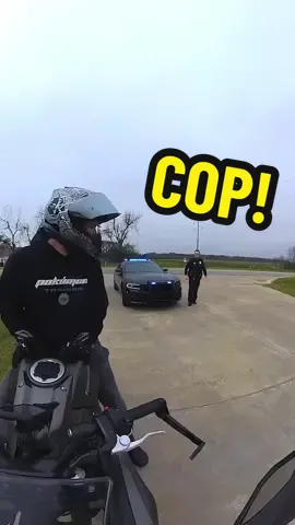 Coolest cop ever ‼️ part 1 (via DovahMoto/yt) #fyp #cops #bikers 