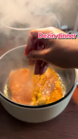 Honestly having this in college is a life saver for wanting a “homecooked meal” #thankmelater #dezin #hotpot #room #dormeats 