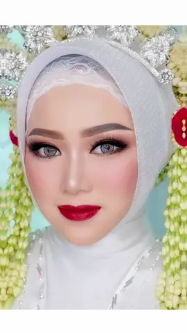 Sangat berubah😭😭 Angkatan 2021 mau ikutan😅🙏🏻 #seberapajauh #muapamekasan #muasumenep #adatmaduralilin #maduralilinhijab #pengantinmaduralilin #pengantinmaduralilinhijab #fyp #jjviraltiktok 