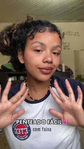 penteado muito fácil com trança🎀- day after  #fy #foryou #viral #penteados #penteado #penteadofacil #cachos #cabelocacheado #cacheada #dayafter #babyhair #finalizacaodecachos #finalizacao #dayafterhair #hairstyle #hairinspo 