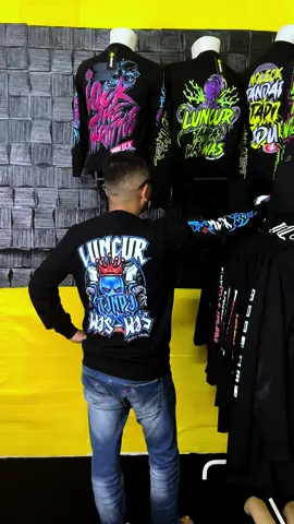 READY STOCK | COD 🇲🇾 Sweatshirt Ride Moleck Racing   - tidak kembang dan mengecut selepas basuh - 280gsm - 100% cotton - premium printing Model - berat : 64kg • tinggi : 169cm • pakai : saiz L #sweatshirt #sweatshirts #sweatshirtride #bajuride #pejuang2roda #matmoto #125zr_loverz #ex5malaysia #nvx155malaysia #rxz_members_official #rxzfighter #sweatermurah #moleckracing #moleckrepublic 