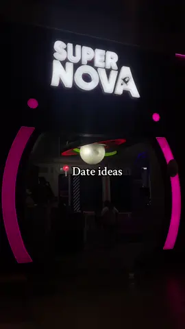 📍Supernova - Lima  Oferta en cuponatic: s/.20.90 por 30 minutos de juego. (Por persona)  Medias antideslizantes obligatorias, se pueden comprar por s/.13 en el lugar.  Mejores días para ir: Lunes- Martes y Miércoles.              #ideasdecitas #citas #dateidea #supernova #lima #peru #viral #points #pointlima #lugaresparavisitar #lugares 