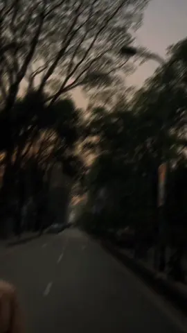ছেলেরা বাঁচে আঠারো বছর অব্দি,  পরে বাঁচে তার দ্বায়িত্ব ও কর্তব্য।😅💔Copy Link Korio #fyp #Foryou #tiktokbangladesh🇧🇩 #sadstates #bdtiktokofficial🇧🇩 #emotional #unfrrezemyaccount #backgroundvideo 