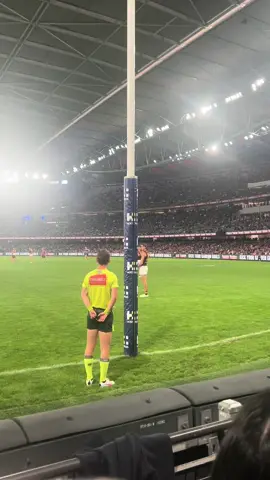 Late night find, Calsher Dear’s first AFL goal was emotional 🥹 #latenightfinds #footy #afl #debut #hawks #hawthorn 