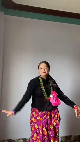 San nani timi bina jindagi jhana ni🙂‍↔️❤️❤️.!!!!#dance #fypシ゚viral #nepalisong #dancer #sannani💃 #yoursana❤️ #bkmd❤️ #BK❤️💍 #balmikanchan💍 