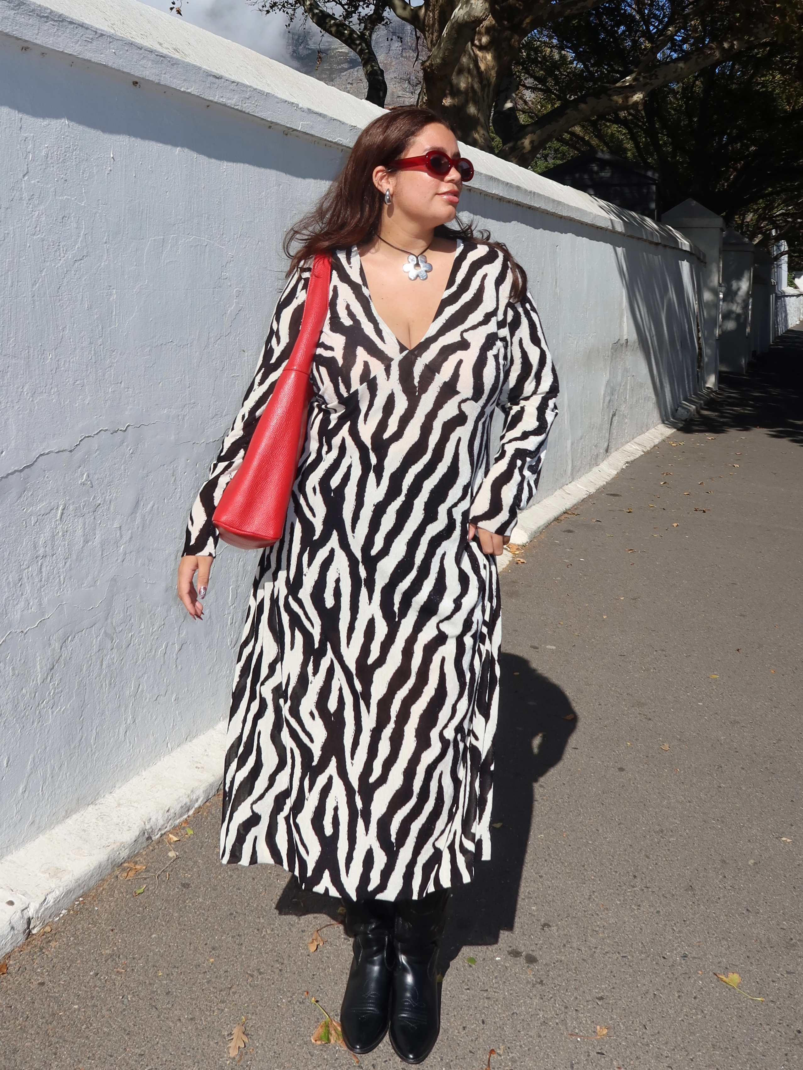 @jessejadeturner takes us through Cape Town in some of her favourite Me&B dresses 💌 Comment which one was your fav look 🌟   #southafrica #inclusivefashion #localbrand #fullsizecurve #MeandB   #localbusiness #sizeinclusive  #shoplocal #fashion  #styling #capetown #capetownfashion #winter #wintercollection #explorepage #fun #winterclothing #winterstyling  #trending #newcollection #aesthetic #colourful #layeringitems #winteroutfits #styling #comingsoon #trendy #dress #dressedit #winterdresses