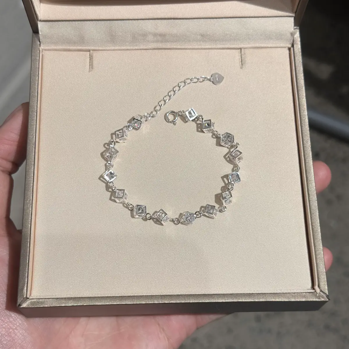 Lắc tay bạc đá hộp bling ✨✨✨ #Lactay #lactaynu #lactaybacnu #lactaybac #vongtaynu #vongtaybacnu #jewelry #bracelet