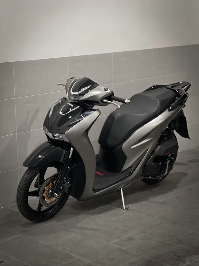 Mâm xmod sh ý còn sl ít ae nhanh tayy nho 😍 #southvietnamscooterteam🇻🇳 #xuhuong #sh150 