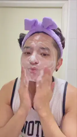 A Low-pH Facial Wash that will repair your skin barrier and reduce your acne! #Glad2Glow #Glad2GlowPH #G2GBlueberryFacialWash #BlueberryFacialWash #GetThatGLOWWithGLAD2GLOW #GlowUpWithG2G #G2G #Foryou #SkinCare #Skin @Glad2Glow Official Shop 