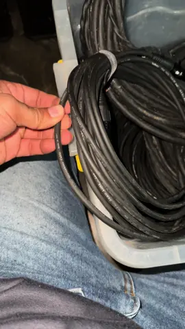 Arep mulu trend kabel biru,, tapi duwene mung kabel ireng #soundviral #capcut 