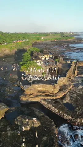 📍Tanah Lot, Canggu, Bali.  #tanahlot #tanahlotbali #bali #travel #indonesia #canggubali #canggu #dronephotography #explorebali #drone #cinematic 