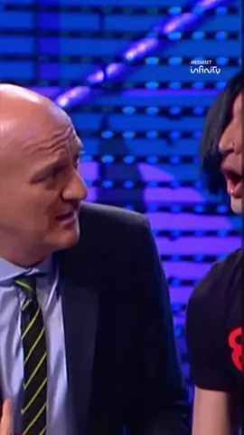 Claudio Bisio vs l’osteoporosi vs gli emo! Le puntate, nuove e storiche, le clip più divertenti del mondo di #Zelig ti aspettano qui https://zelig.mediaset.it/ #emo #claudiobisio #davedere 