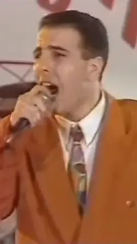 #מוזיקה #מוסיקה #מזרחיתשלפעם #מוזיקהמזרחית #מזרחית  נדרתי נדר אלוהיי לך נשבעתי בחיי טעויות עשיתי אנא סלח לחיי קצת טוב תשלח.