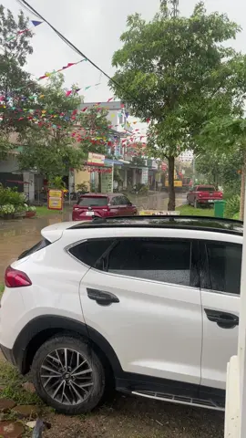 Ngày mai vẫn cứ là ngày đẹp kệ đời thôi🙂