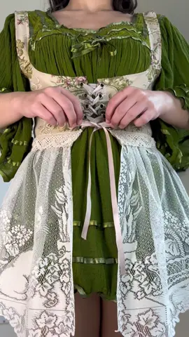 🧚🌿 #fairy #whimsical #OOTD #outfitinspo #springfashion 