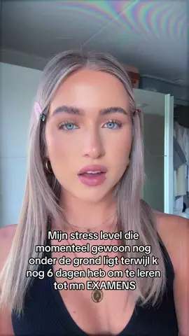 Bij wie voelt het ook gewoon nogsteeds alsof die niks geleerd heeft #fy #examens #havo #14mei 