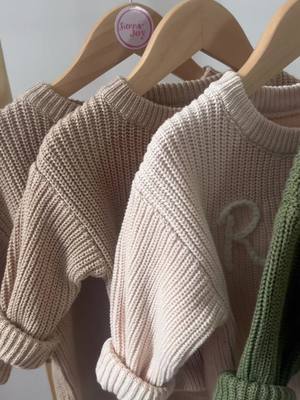 Jumpers I created last night 🤍 #baby #babycardigan #babynameideas #babynames #babypersonalised #babygifts #daisycardigan #embroidery #namejumper #namecardigan #handmade #SmallBusiness #fyp #foryoupage #handembroidery 