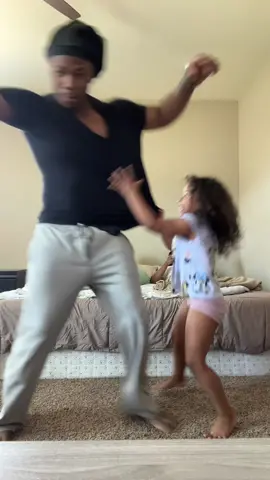 she just ripped every thread on the neck of my shirt and this was not wtf she told me she was gone do… so now its my turn #fyp #fypシ #trending #girldad #daddysgirl #daddydaughter #daddydaughtergoals #kidsoftiktok #itsshavezz #shaeshae 