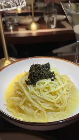 This voiceover was insane of me 😂 should I do more? #chelsealivingroom #nyc #nyceats #nycrestaurants #caviar #Foodie 