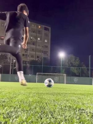 If you flinch you should like #jumpscare #jumpscarevideo #Soccer #football #funny #scary #flinch #ball #kick #realmadrid #labcreativo # barcelona  #championsleague  #psg  #lmadrid  #UFC  #pinterest  #manchestercity #halamadrid  #fyp #foryou #viral #foryoupage #parati #tiktok #capcut #trending #funny #duet #viralvideo #trend #humor #comedy #fypage #greenscreen #Love #anime #explore #meme #fyp #ForYou #ForYouPage #thisis4you 