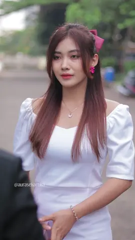 Warna aura cowok player gimana sih? #SerialTikTok #TikTokTainment #TikTokSeries #TikTokSeriesFuture #drama #aurasekartika #suneedaycreative #dramatiktok #viraltiktok #kehidupan #kencan #pacar #aura #mantan #suamiistri 