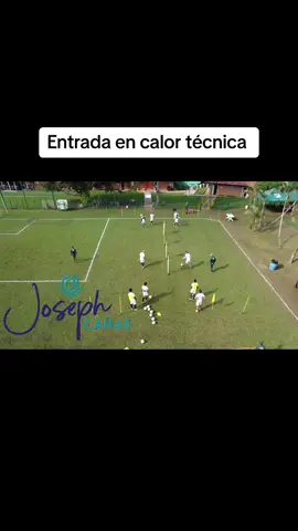 Tarea de entrenamiento Activación tecnica Paredes onpases frontales Técnica individual  Cambio de ritmo sin pelota Ideal para inicio de sesión  Duracion 5-7 min #futbol #preparacionfisicafutbol #footballcoach #entrenamientodefutbolistas #tareasdefutbol #videosdeentrenamiento 