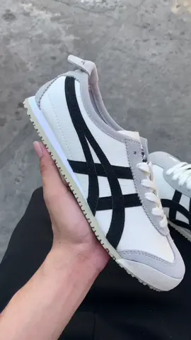 Onitsuka Tiger Mexico 66 Vintage Birch Black #onitsukatiger #onitsukatigermexico66 #tokuten #foryou #fyp #viral 