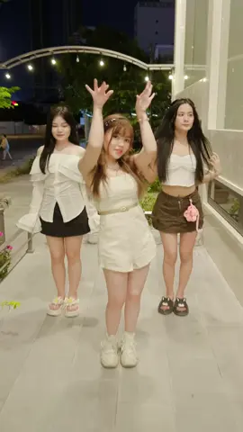 Đà Nẵng khi về đêm, là thế giới của tụi em #ngamgaixinh #dance #cute #xuhuong 