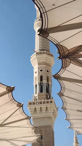 Ada kebetulan yang direncanakan. Menurutmu seperti kebetulan. Padahal memang sudah jalan Allah yang pilihkan.