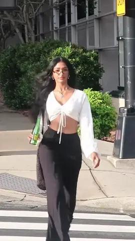 walk w me