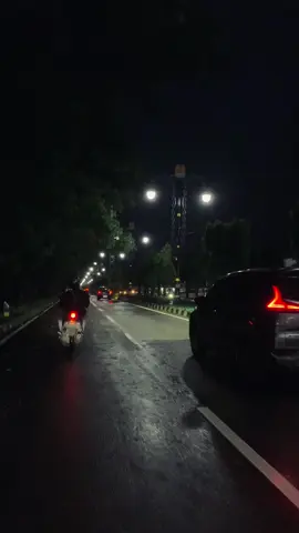 #tiktokimplact #cirebon #cirebontiktok #cirebonjeh #cirebonpride🏴‍☠️ #cirebonjawabarat #cirebon24jam #vibes #vibeshujan #hujan🌧️ #hujanmalam #mentahanvideo #gmon #djv 