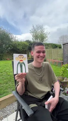 I mean… it could have gone worse @eviemeg @Dobby #paintyourpartner #painting #comedy #maxandharvey 